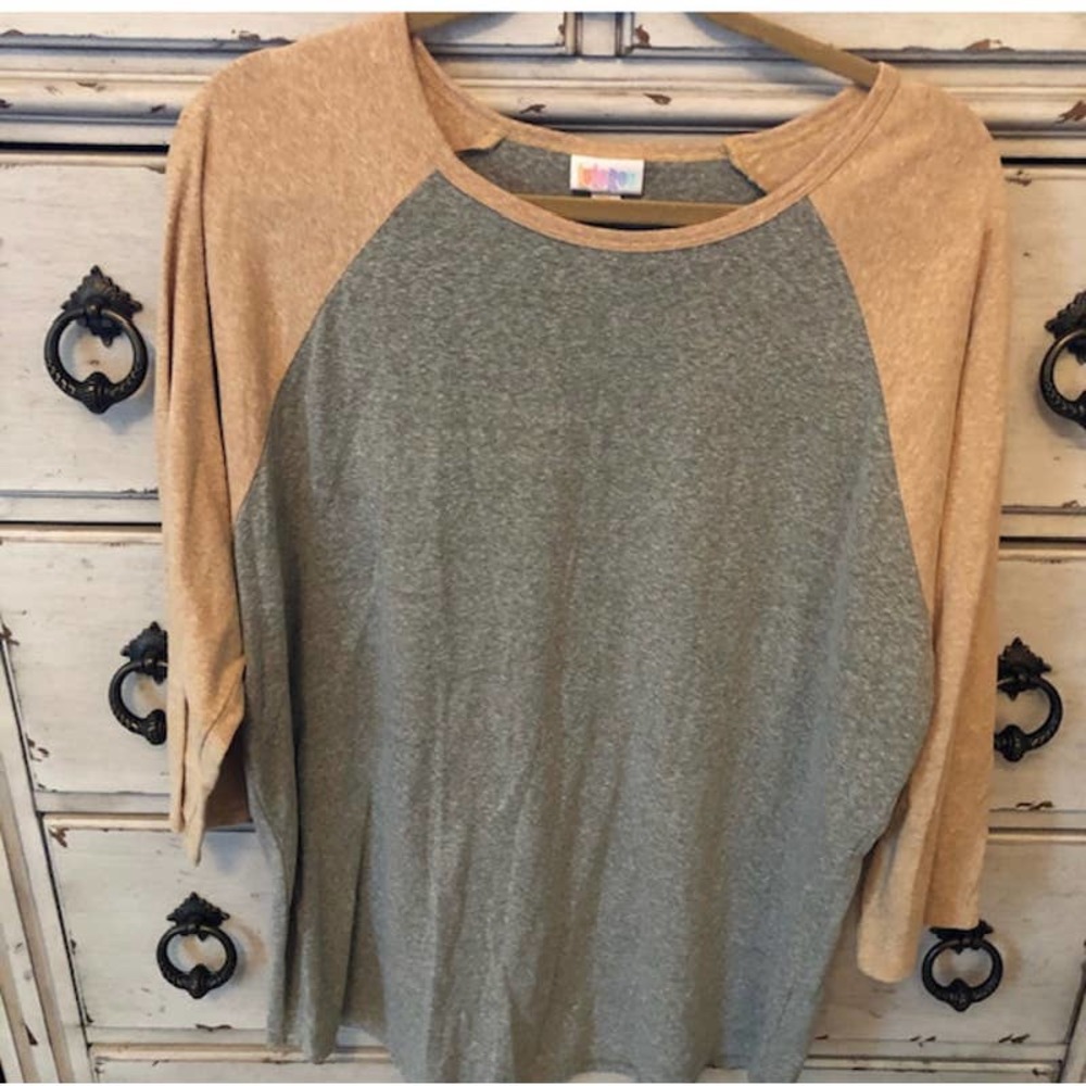 LuLaRoe Randy baseball Tshirt - 3X